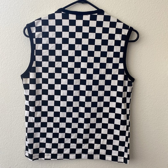 Checkered Muscle Tank Top - Picture 7 of 7